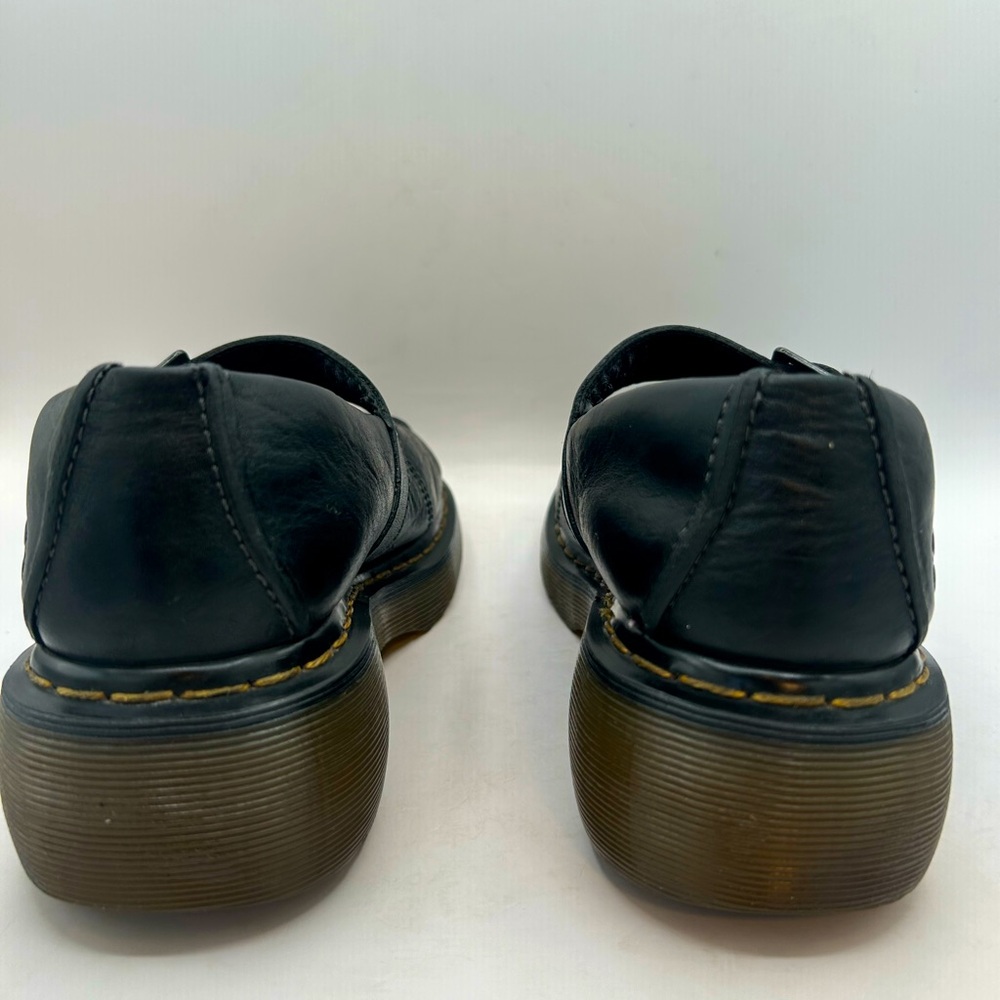 RARE Vtg Dr. Martens Women's 8
Black Leather Daisy Flower Shoes
Chunky Mary Jane - Picture 9 of 17